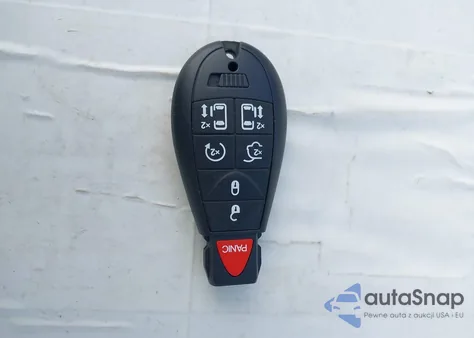 2011 Chrysler Town & Country Touring-L z USA, uszkodzony, nr VIN 2A4RR8DG2BR780699